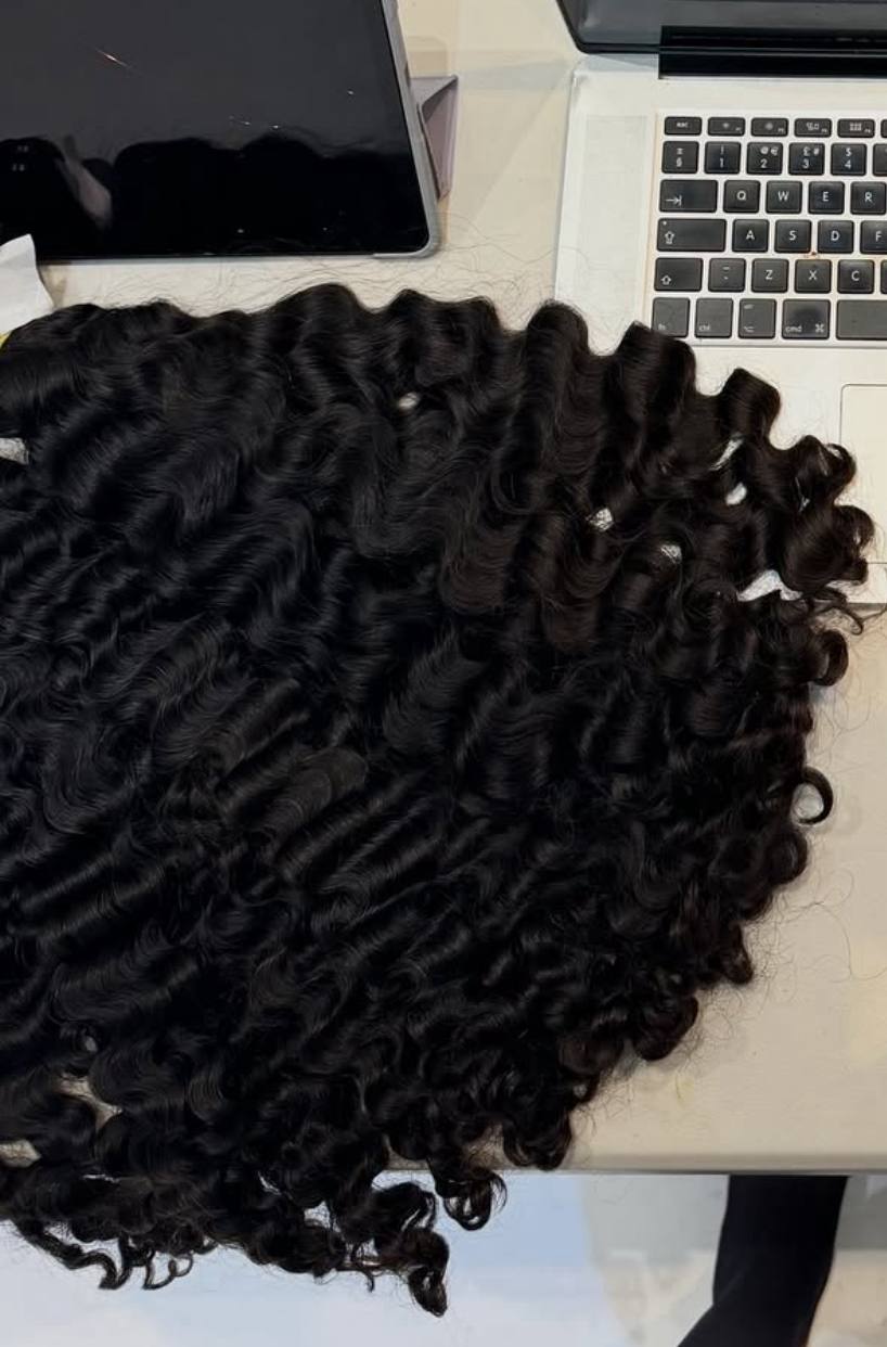 UNIQUEHAIRBYCHI HAIR BUNDLES