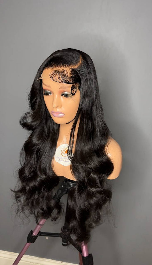 GLUELESS WIG MADE WITH SINGLE DONOR RAW HAIR
